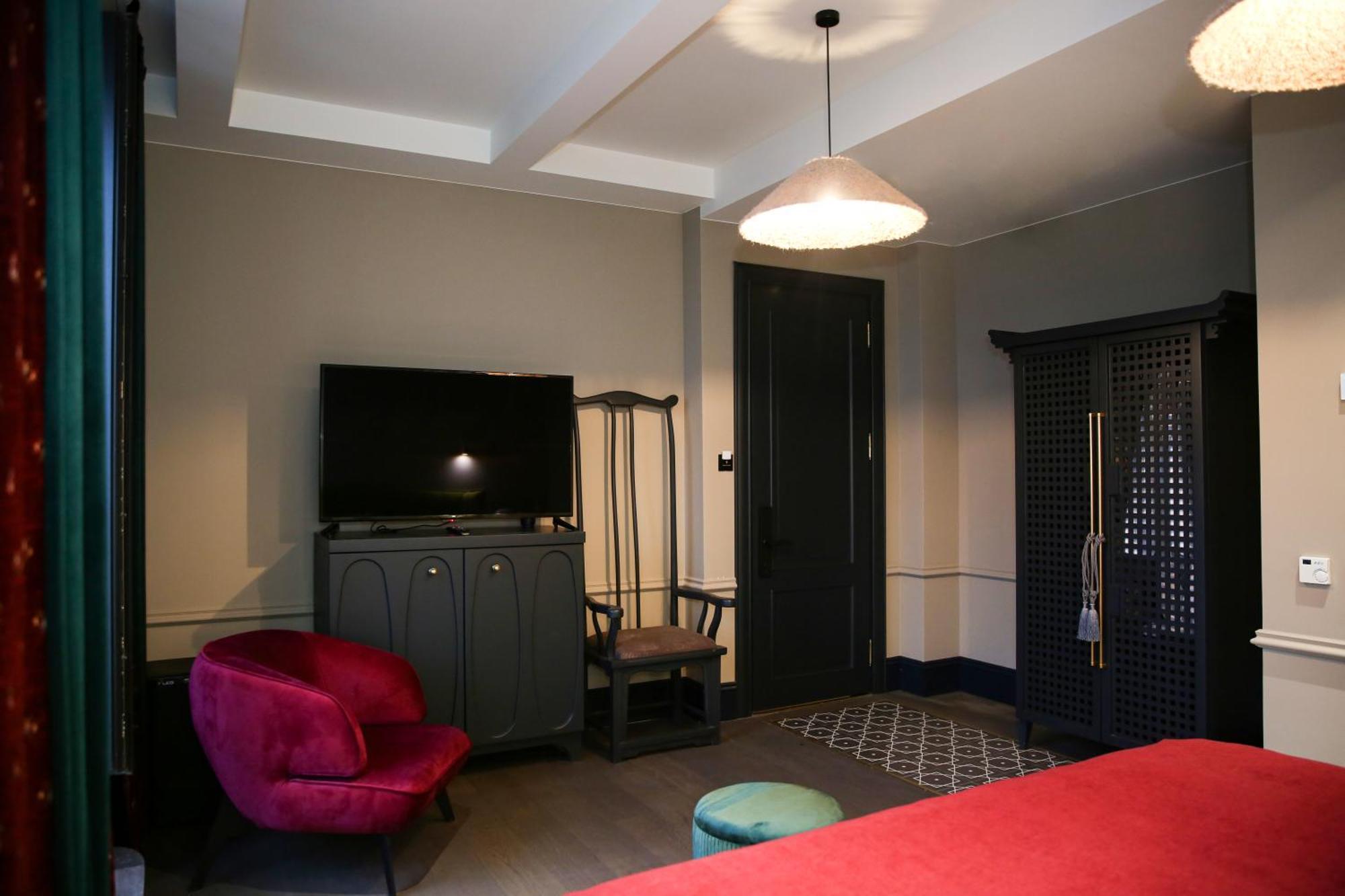 Hotel Retro Batumi Luaran gambar