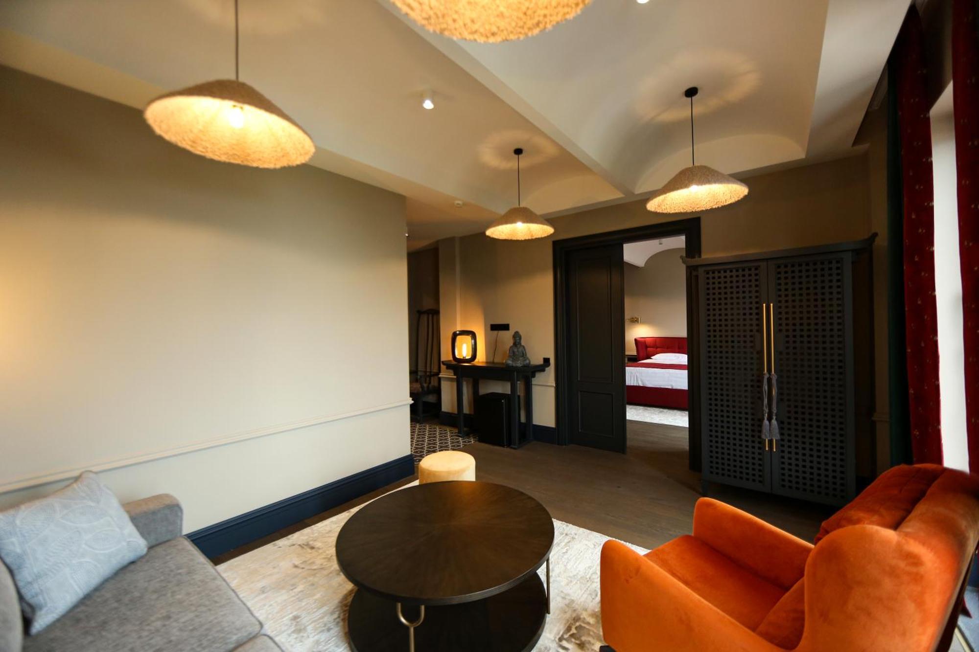 Hotel Retro Batumi Luaran gambar